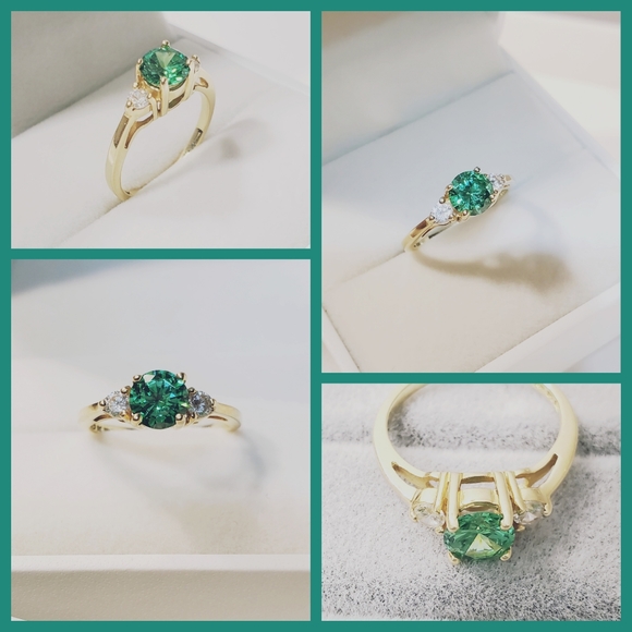 14k Solid Yellow Gold Round Brilliant Cut Green Emerald & Diamond Ring - Picture 9 of 12